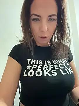 Almmaxxxx from StripChat