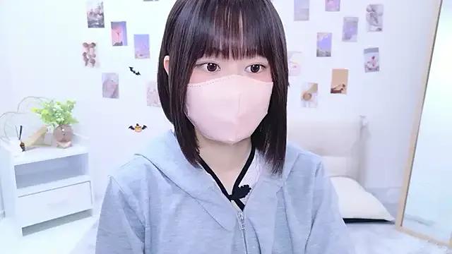 Im_Yu-na from StripChat